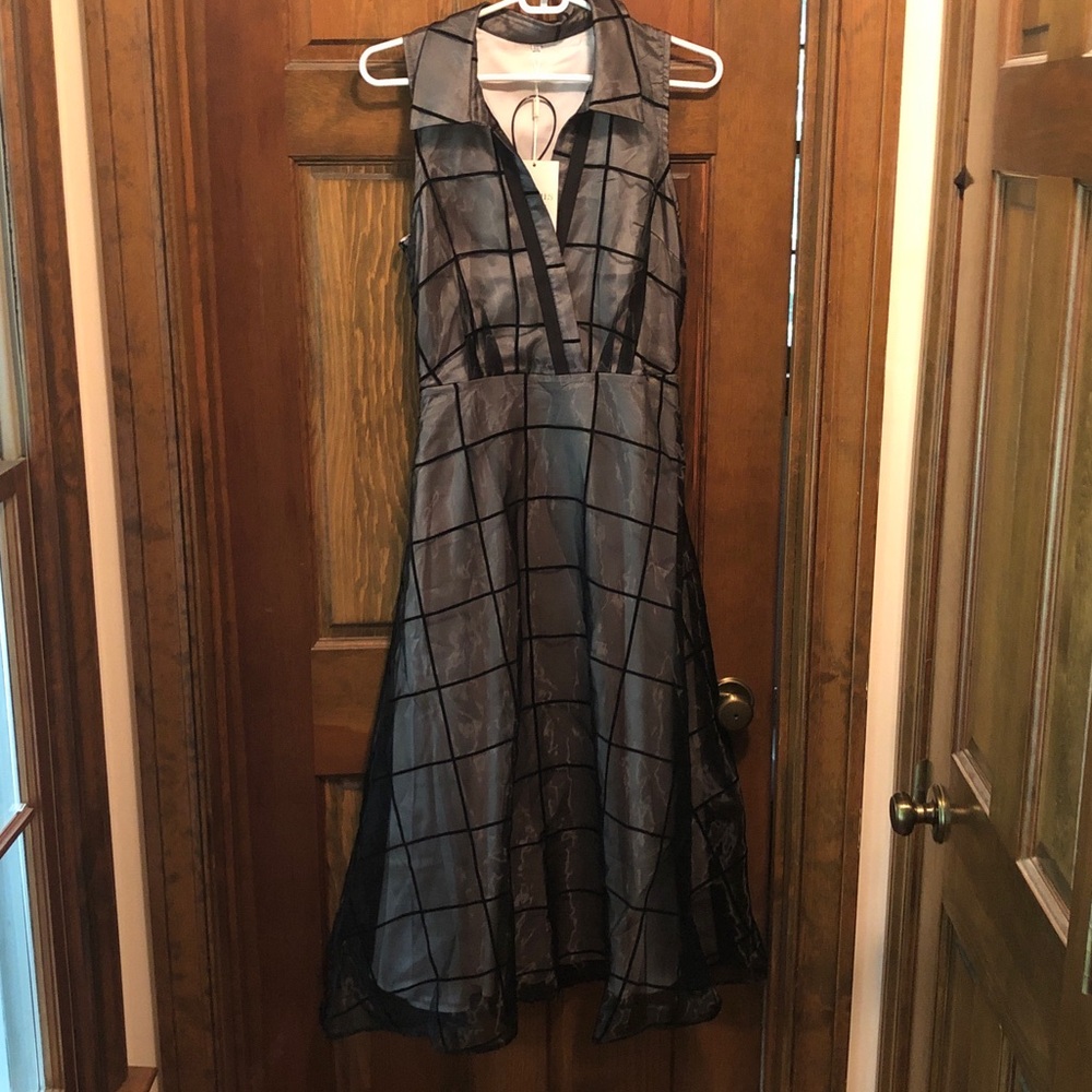 Elegant Black Grid Pattern Dress